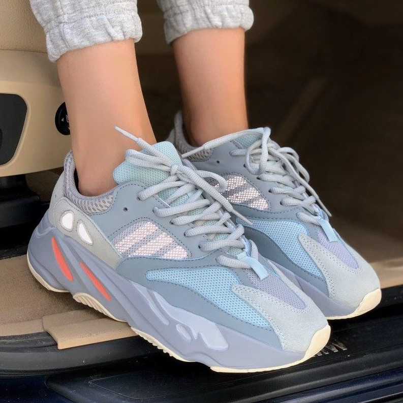 

Мужские и женские кроссовки Adidas Yeezy Boost 700 Inertia 1в1 как Оригинал! ТОП (ААА+) 37