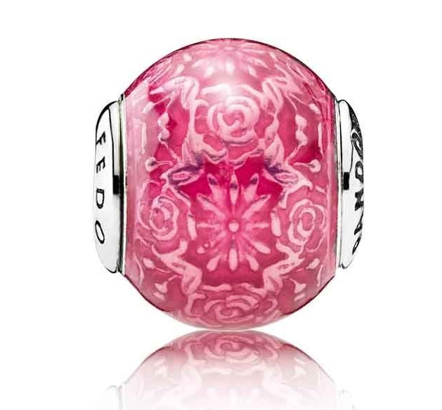 

ESSENCE Шарм "Свобода" , С3772