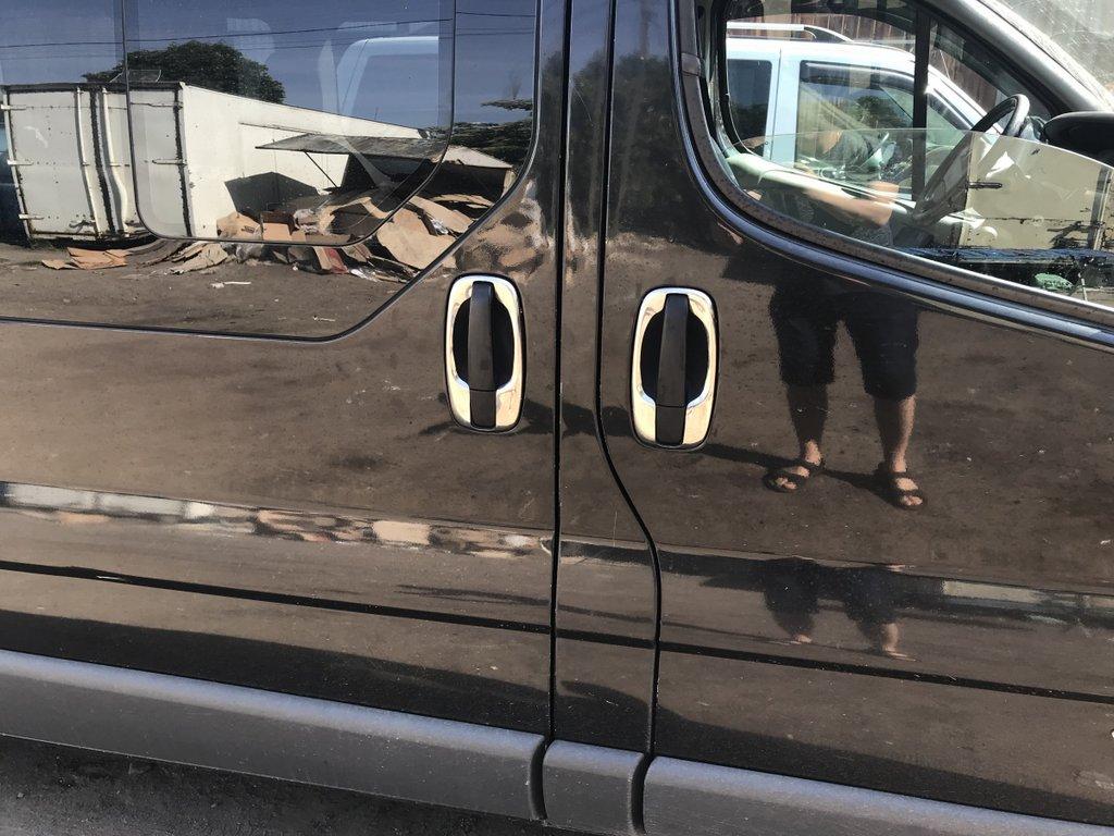 

Renault Trafic 2001-2015 гг. Обводка ручек (4 шт, нерж)