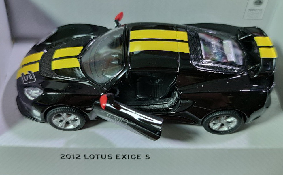 

Детская машинка Lotus 2012 Exige S метал 1:36 черный