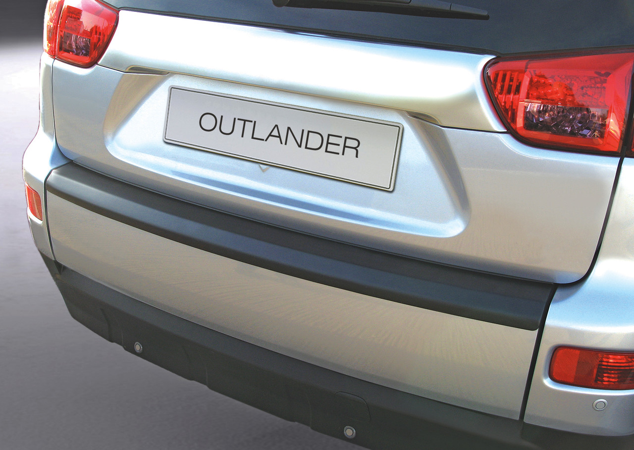 Пластикова захисна накладка на задній бампер для Mitsubishi Outlander XL 2006-2012, фото 2