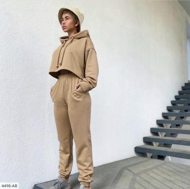 Женский спортивный костюм из трехнитки на флисе Укороченный худи с капюшоном и широкие штаны