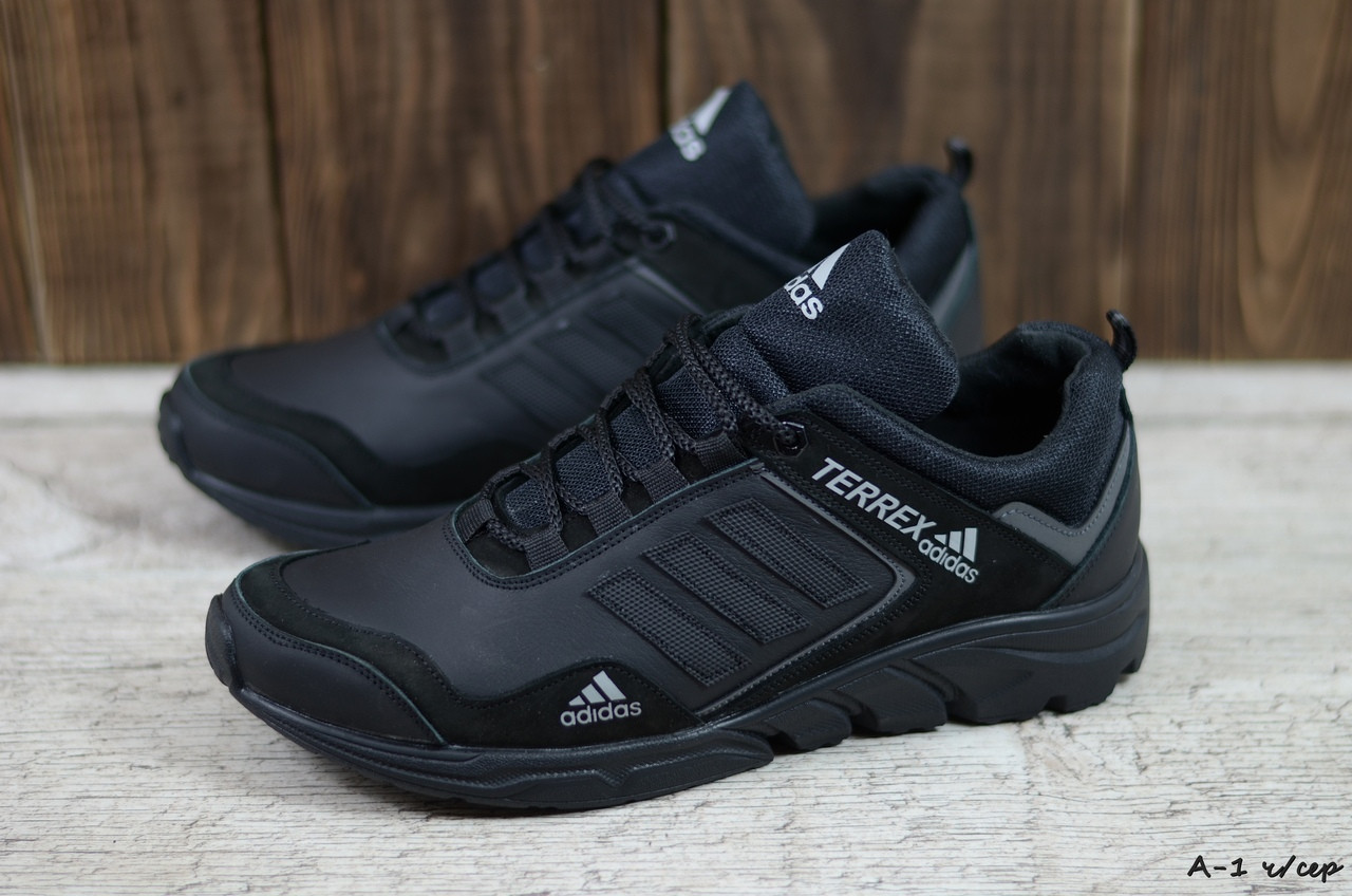 

Кроссовки мужские Adidas TERREKS кожаные, Черный