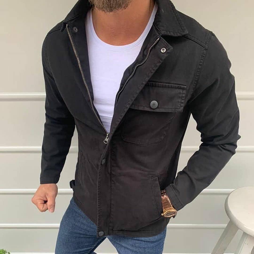

Мужская стильная джинсовая курточка (чёрная) 1 L