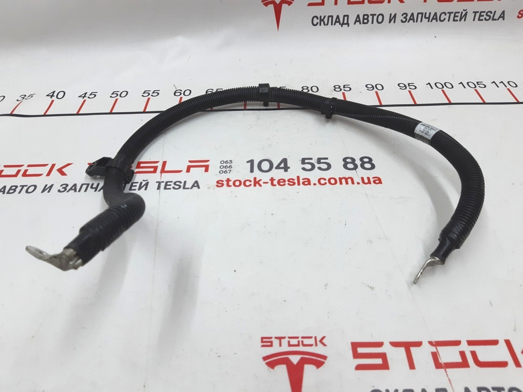 

Зап. части для авто Tesla. Кабель DCDC конвертера Tesla model S, model S REST 1028941-00-P 1028941-00-A DCDC