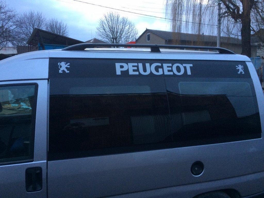 

Peugeot Expert 1996-2007 гг. Рейлинги черные Длинная база, с пластиковыми ногами