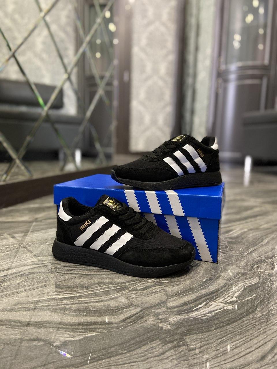 

Женские кросовки Adidas Iniki Black White / Адидас Иники Черные Белые