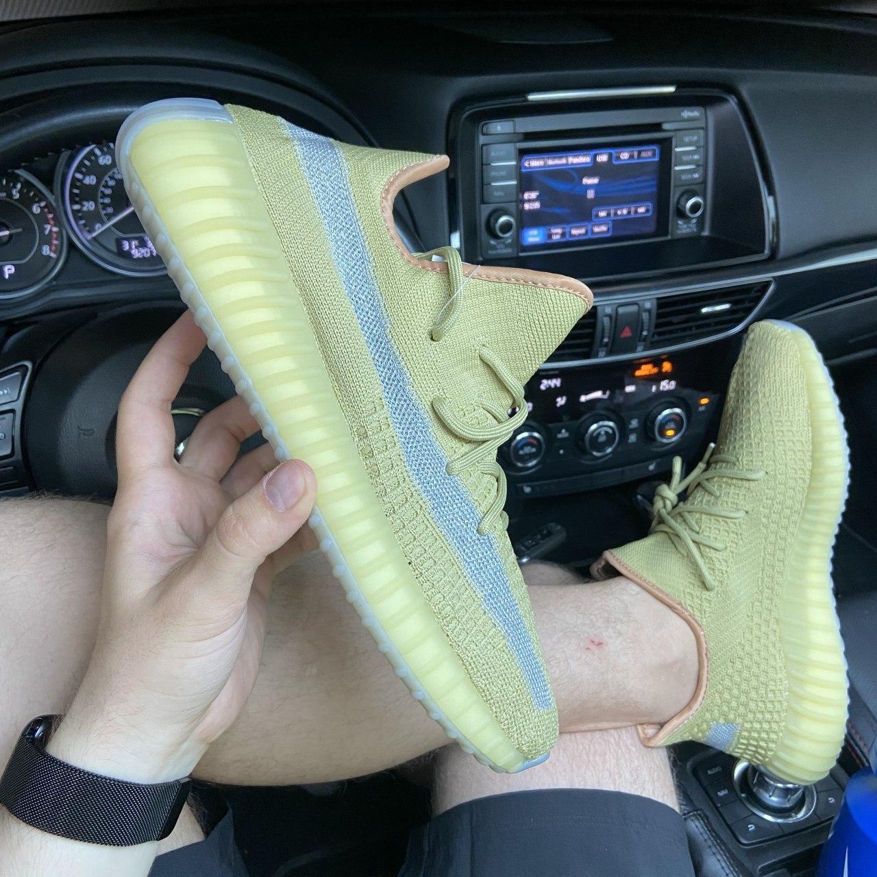 

Мужские кроссовки Adidas Yeezy 350 v2 Marsh / Адидас Изи 350 В2 Желтые 45, Желтый