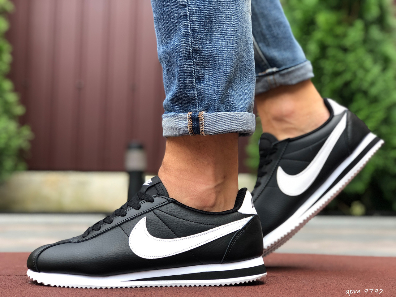 

Кроссовки мужские Nike Cortez черные с белым, Найк Кортез, натуральная кожа, прошиты, код SD-9792, Черно-белый