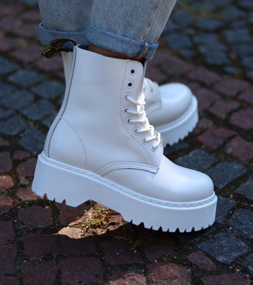 

Женские ботинки Dr. Martens Jadon белые кожа 37, Белый