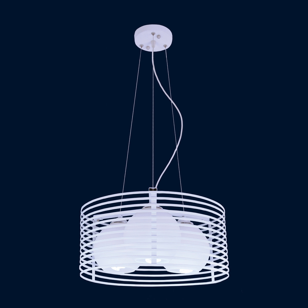 

Люстра с потолочным креплением на три плафона цвет белый Levistella&910026-3 WH