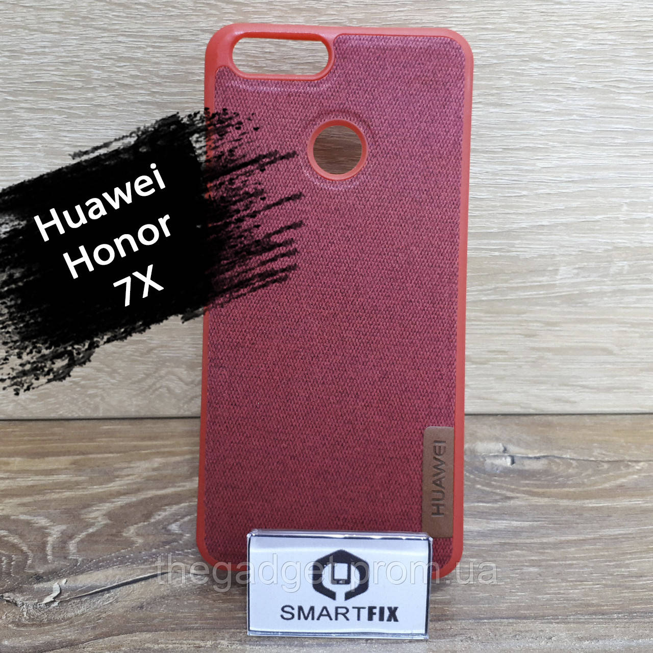 

Фактурный силиконовый чехол для Huawei Honor 7x (BND-L21), Красный