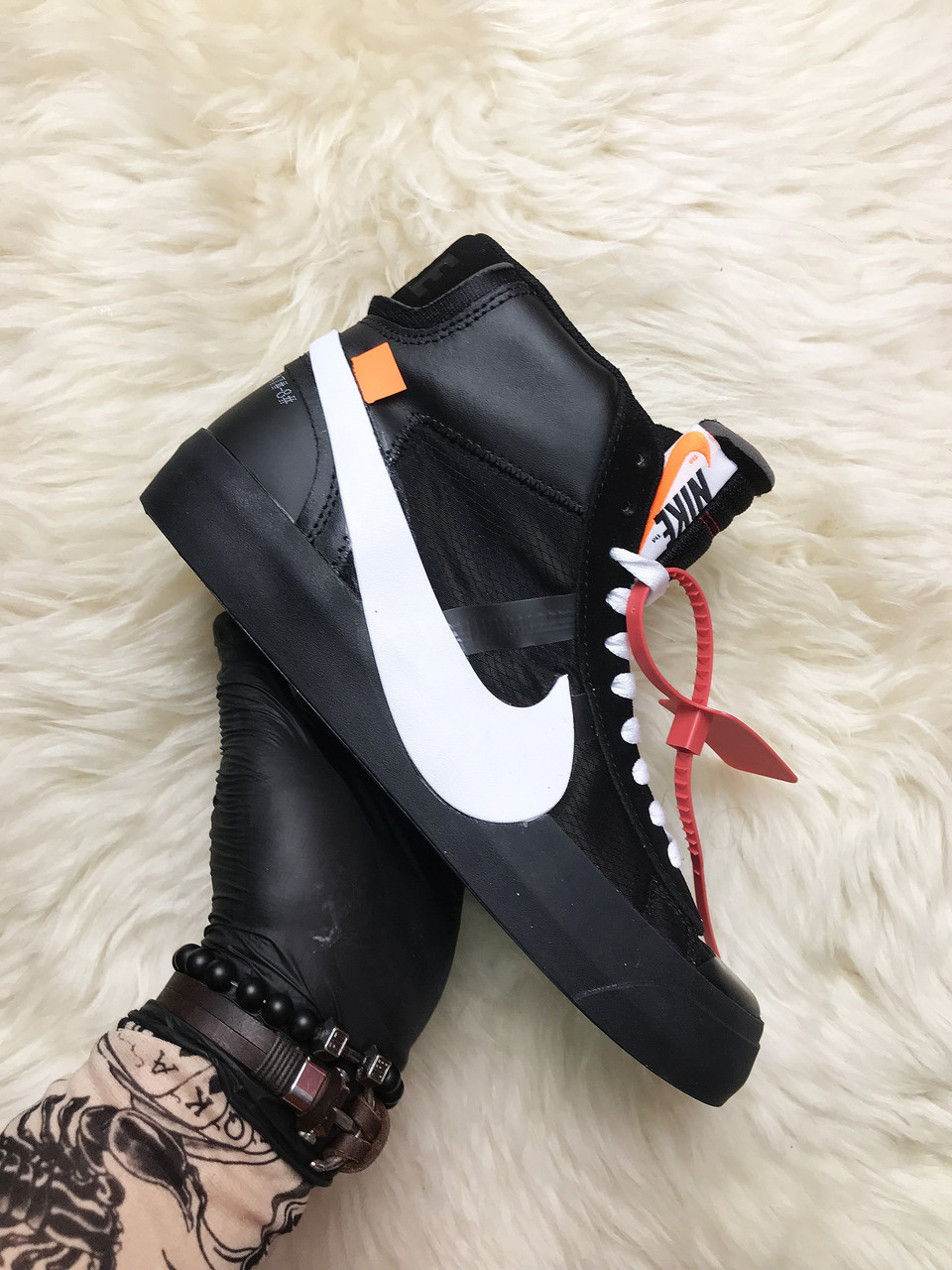 

Nike Blazer Mid Black, Чёрный