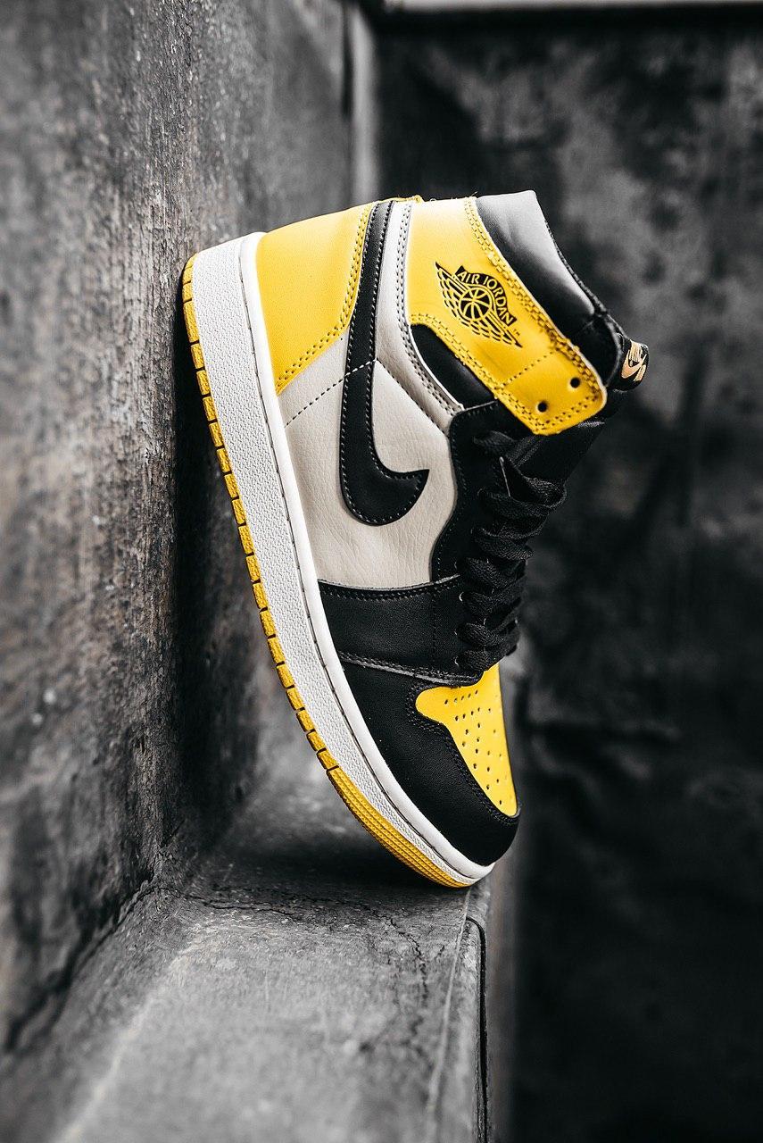 

Мужские кроссовки Nike Air Jordan 1 “Yellow Black” / Найк Аир Джордан 1 Желтые/Черные 45