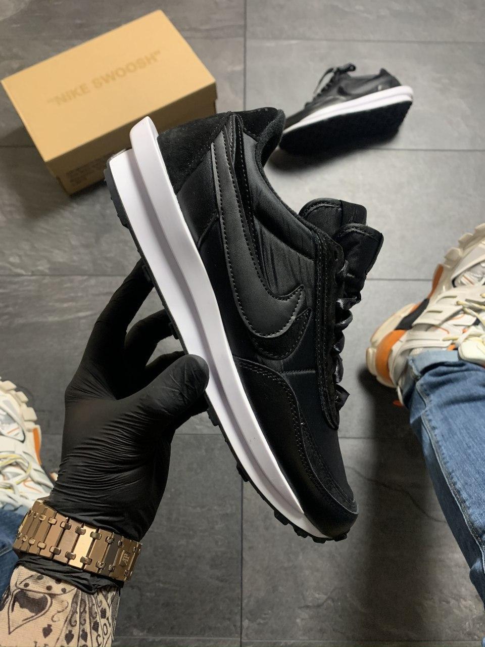 

Nike LD Waffle Sacai Black White 41, Черная