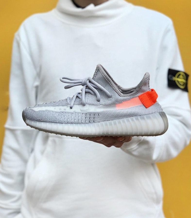 

Кроссовки Adidas Yeezy Boost 350 40