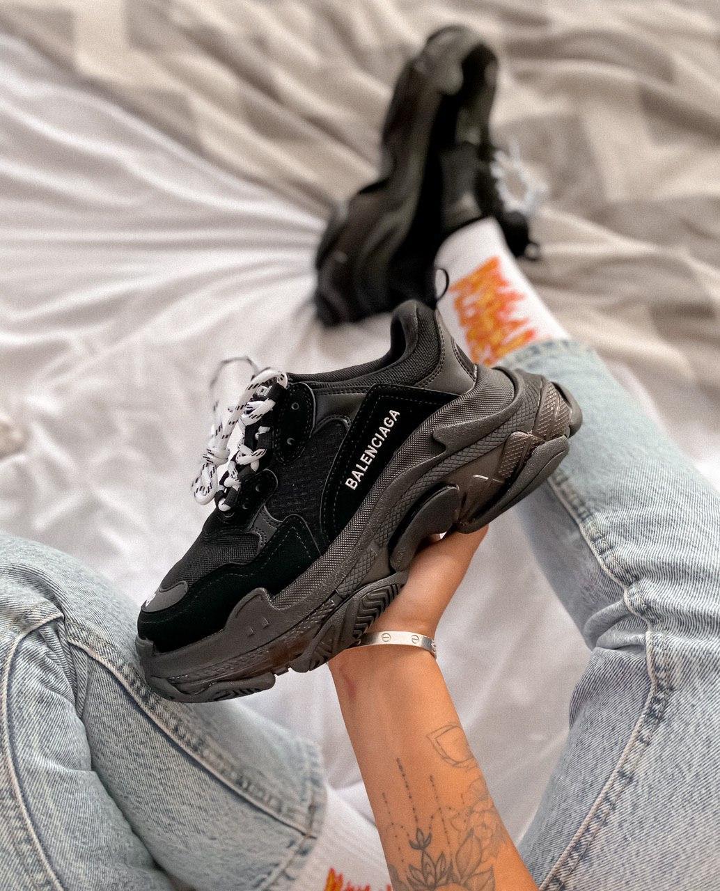 

Мужские кроссовки Balenciaga Triple S Black / Баленсиага Трипл С Черные 43, ЧЕРНЫЙ