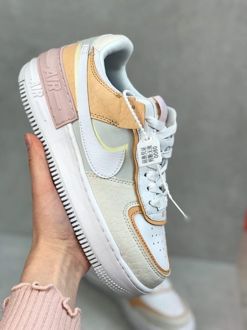 

Женские кроссовки Nike Air Force 1 Shadow White Grey Brown / Найк Аир Форс Шадоу 1 Белые 41, Разные цвета