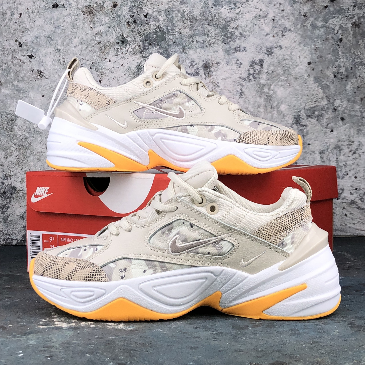 

Кроссовки Nike M2K Tekno