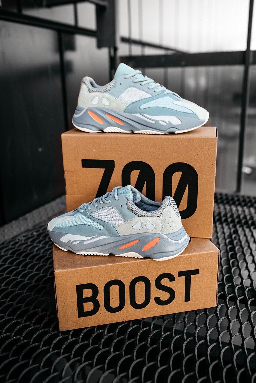 

Женские кроссовки Adidas Yeezy Boost 700 v2 Inertia "Grey" / Адидас Изи 700 в2 Серые, Серый