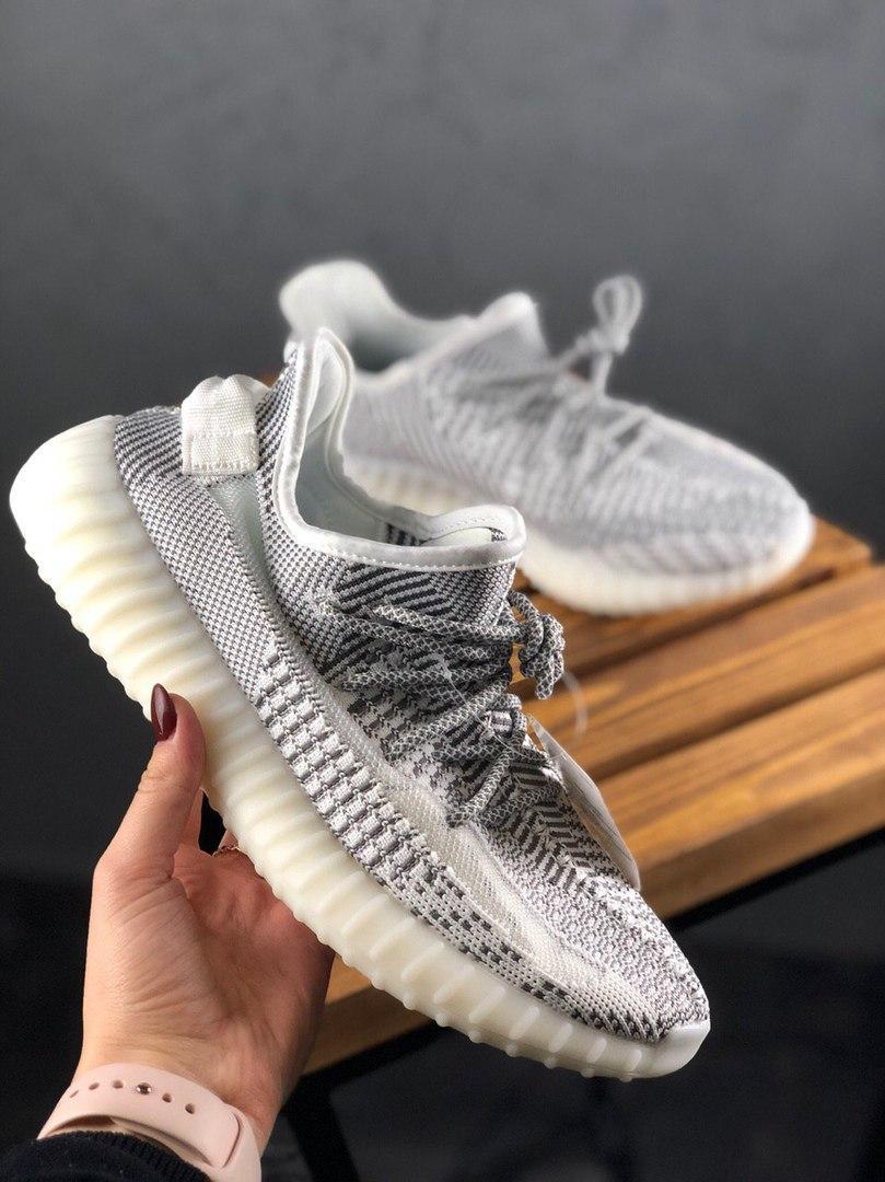 

Adidas Yeezy 350 v2 static FULL REFLECTIVE 38, Бело-серые