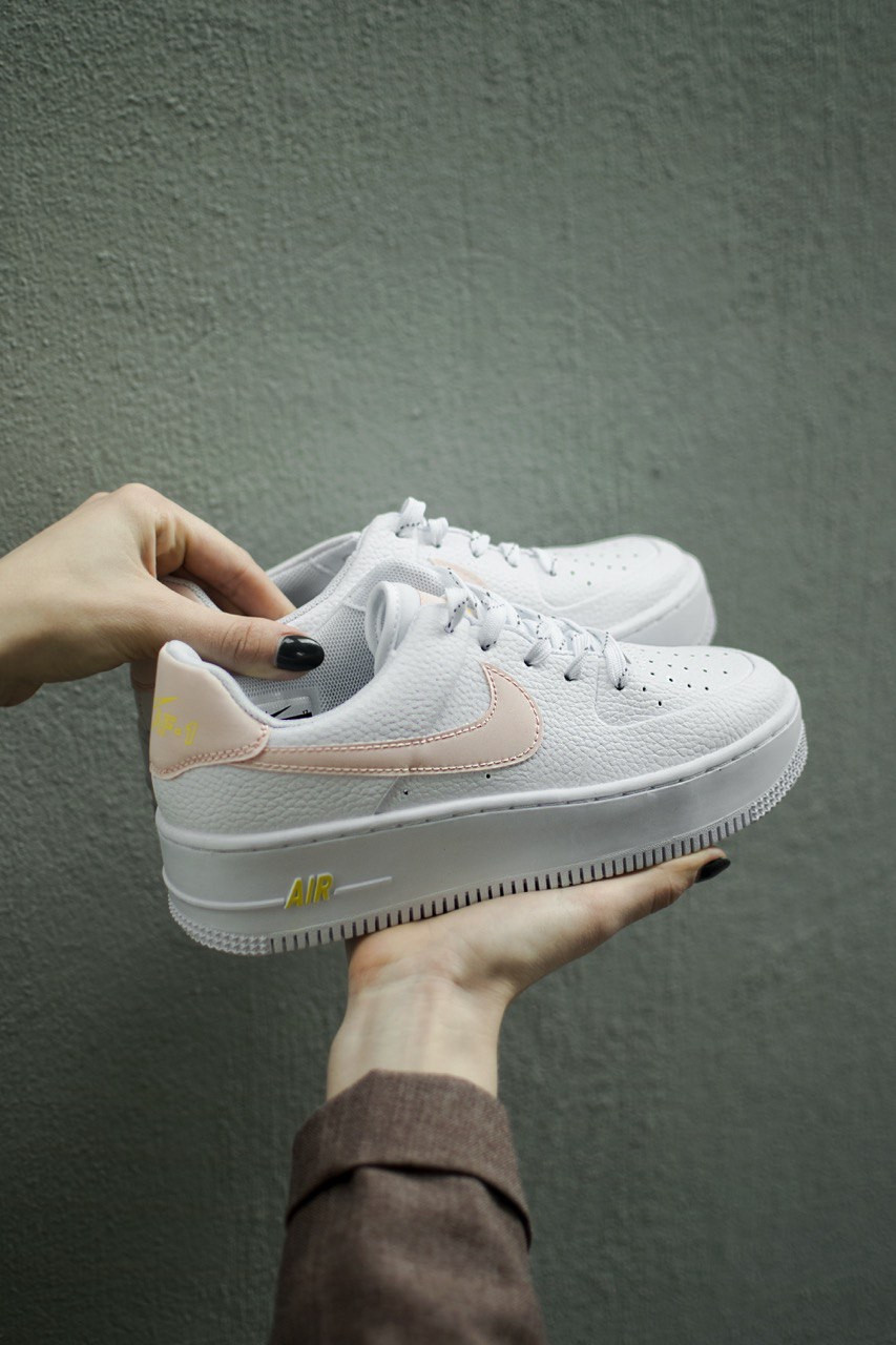 

Кроссовки Nike Air Force Shadow White Cream 39