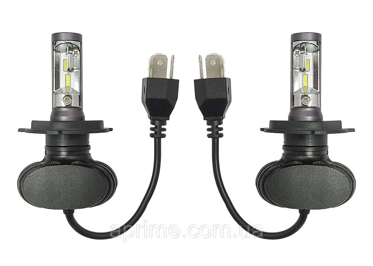 

Светодиодные лампы Н-4. LED лампы H4 6000K 4000Lm. 12-24V \ SVS S1. Тип охлаждения - радиатор. Пр-во Корея.