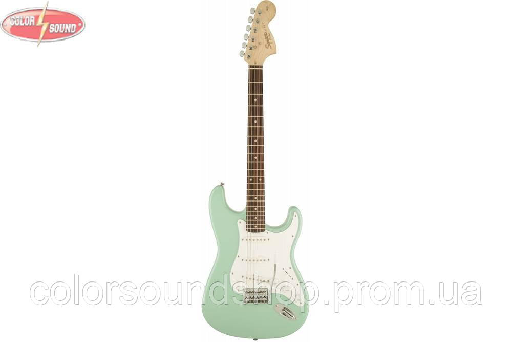 

SQUIER by FENDER электрогитара SQUIER by FENDER AFFINITY STRATOCASTER LRL SURF GREEN