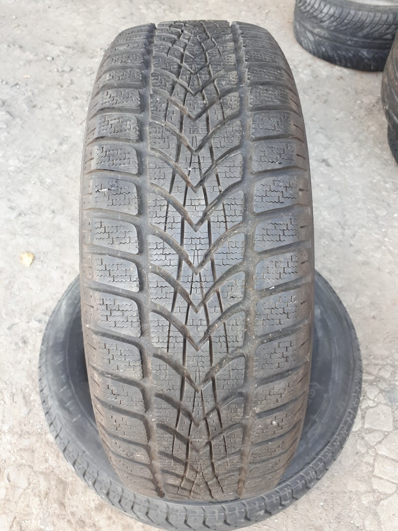 

195/55R16 Dunlop SP Winter Sport 4D