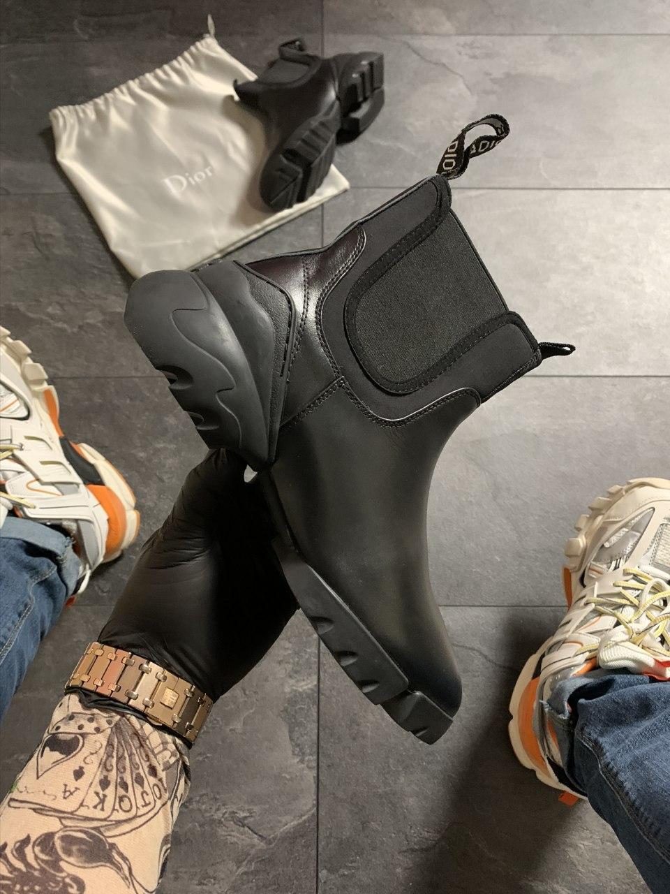 

Dior D-Connect High Triple Black