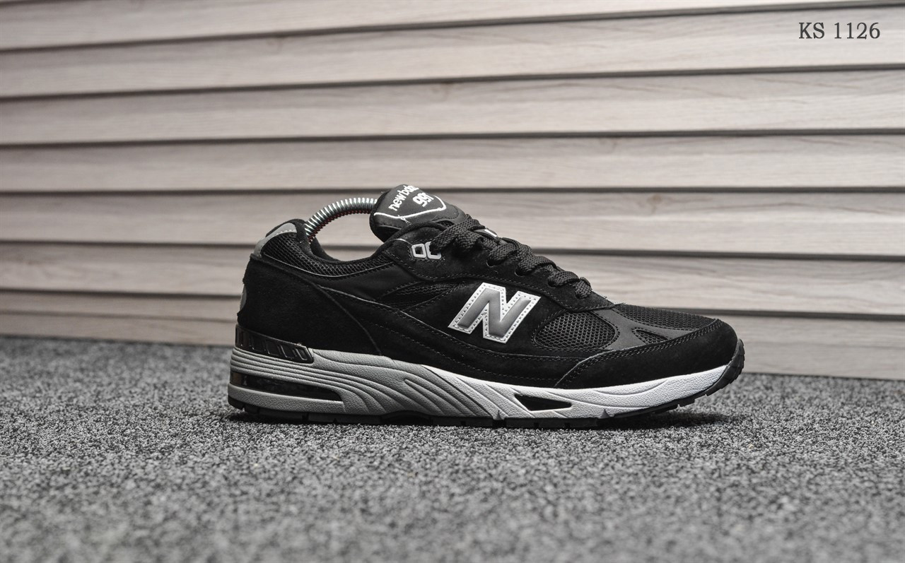 

Мужские кроссовки в стиле New Balance 991, замша, сетка, черные с белым 43(27,5 см), размеры:41,42,43,44,45,46