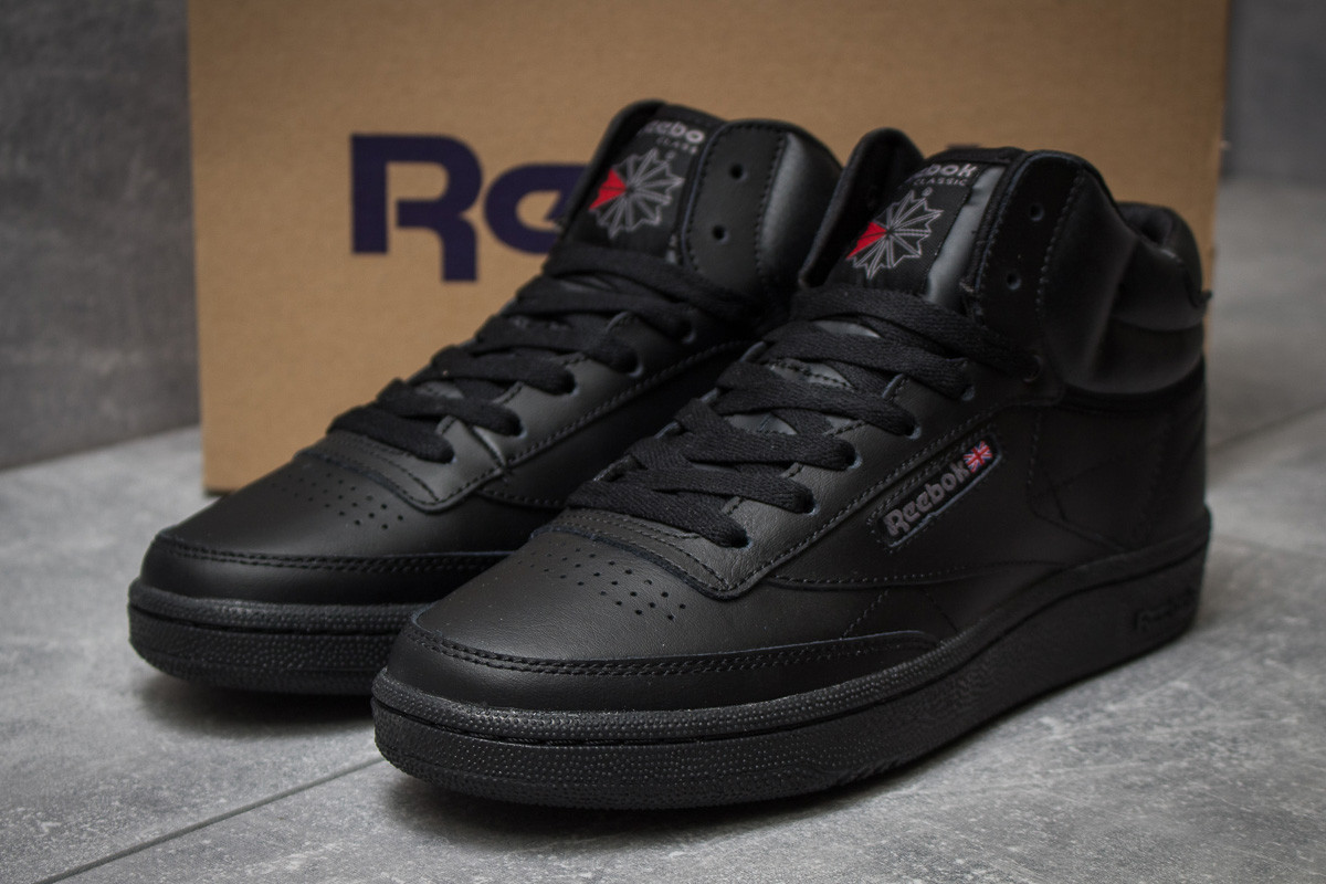 

Мужские кроссовки в стиле Reebok Club C 85 Face Black, черные 41(26 см), размеры:41,44