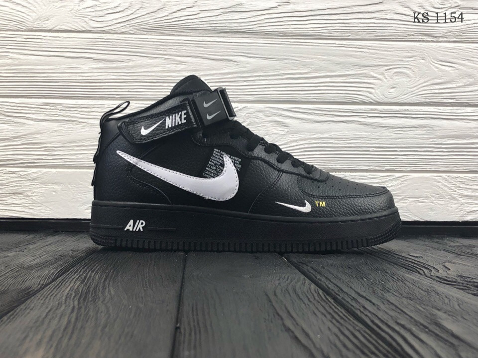 

Мужские кроссовки в стиле Nike Air Force 1 LV8 High, натуральная кожа, черные 45(29 см)