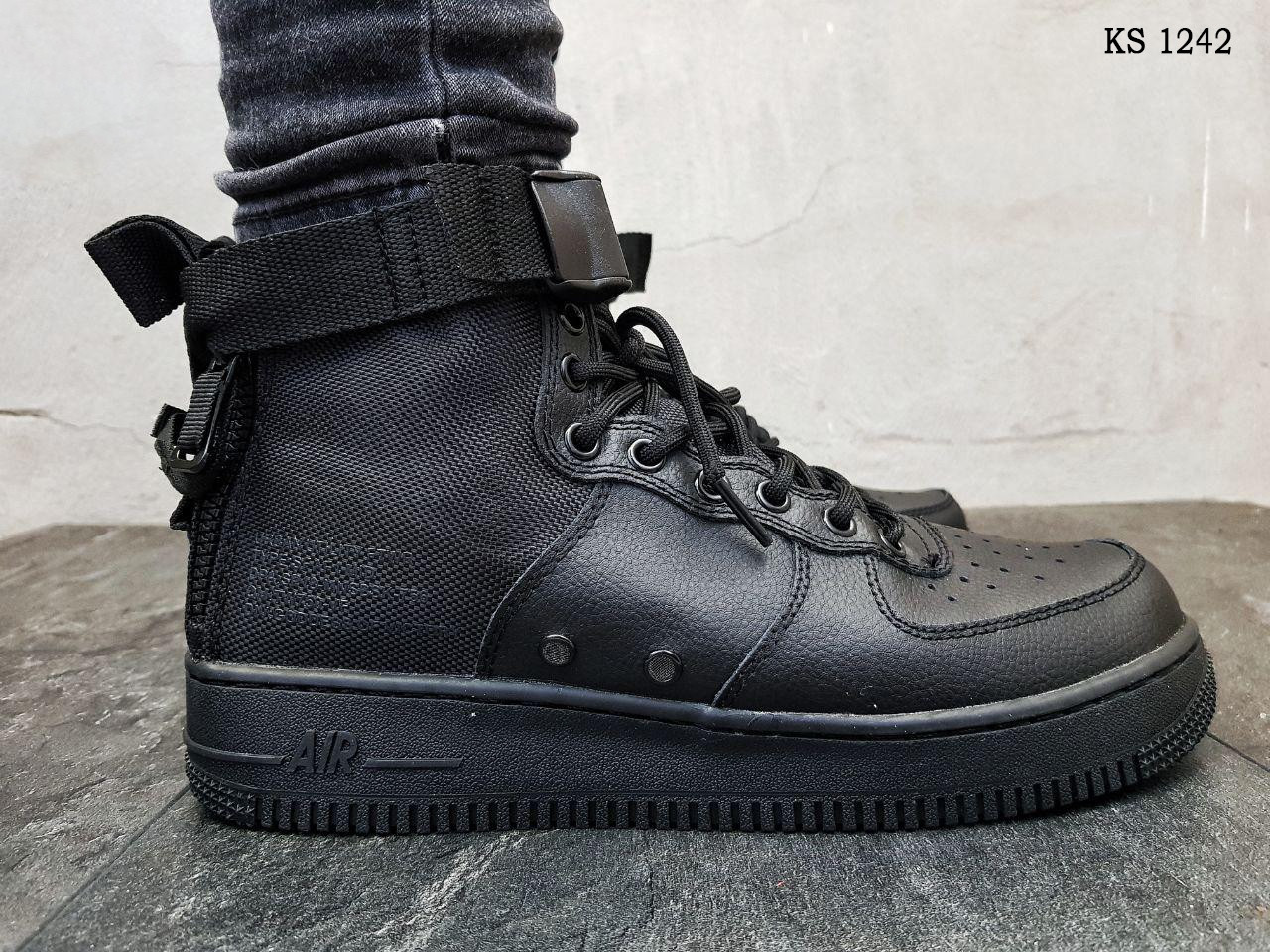 

Мужские кроссовки в стиле Nike SF Air Force 1 Mid, кожа, нейлон, черные 45(29 см), размеры:43,44,45