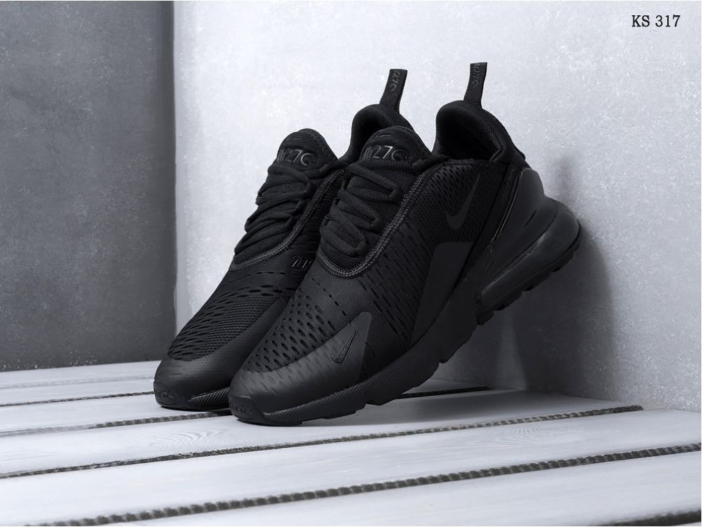 

Мужские кроссовки в стиле Nike Air Max 270, черные 45(29 см), размеры:41,42,44,45