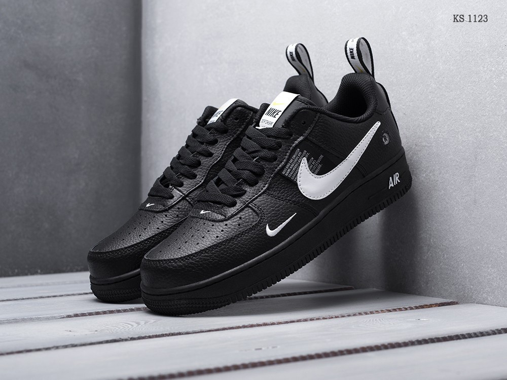 

Мужские кроссовки в стиле Nike Air Force 1 LV8, кожа, черные с белым 44(28 см), размеры:41,44