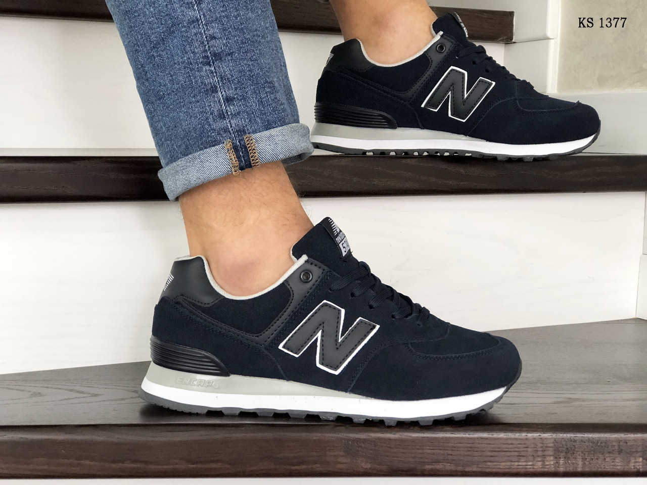 

Мужские кроссовки в стиле New Balance 574, замша, синие 45(29 см), последний размер