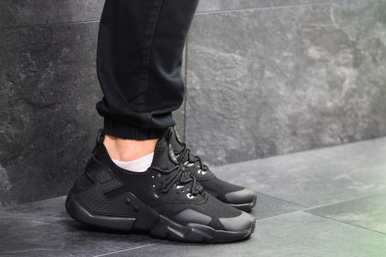 

Мужские кроссовки в стиле Nike Air Huarache Black, 43(27,5 см), размеры:41,43,45