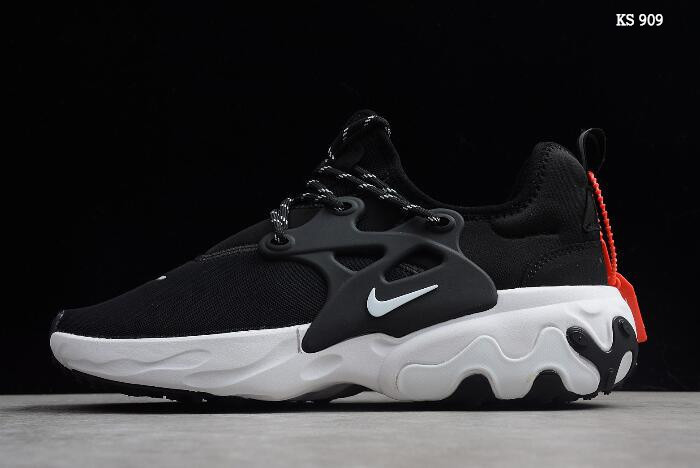 

Мужские кроссовки в стиле Nike Epic React Presto 19SS, черные с белым 45(29 см), размеры:44,45