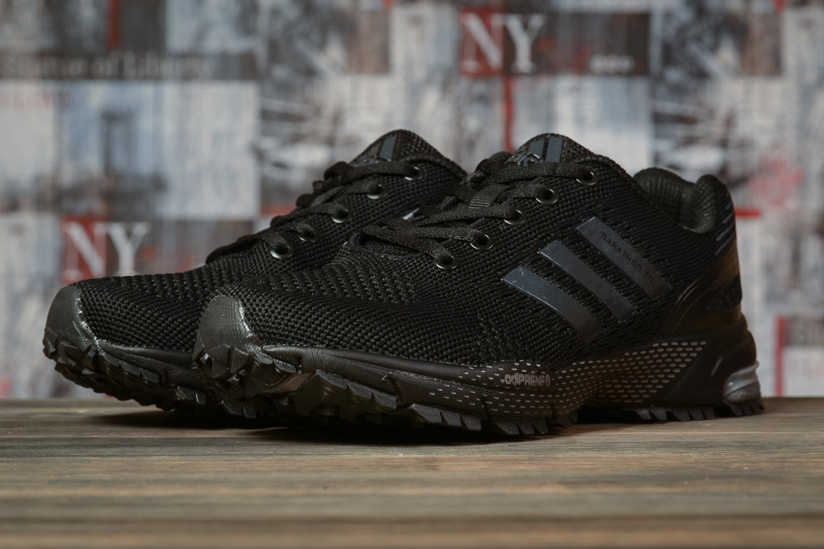 

Женские кроссовки Adidas Marathon Tn, текстиль, черные 36(22,7 см), размеры:36,38