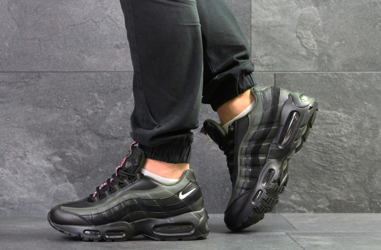 

Мужские кроссовки в стиле Nike Air Max 95 Black/Green, 46(29 см), размеры:41,46