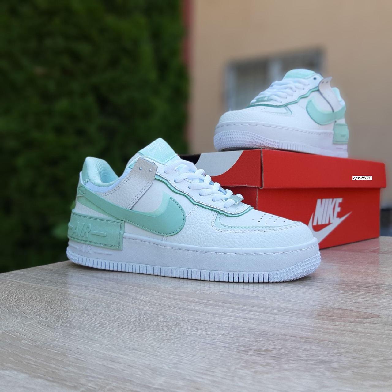 

Женские кроссовки в стиле Nike Air Force 1 Shadow, кожа, белые с бирюзовым, 38 (24 см), последний размер