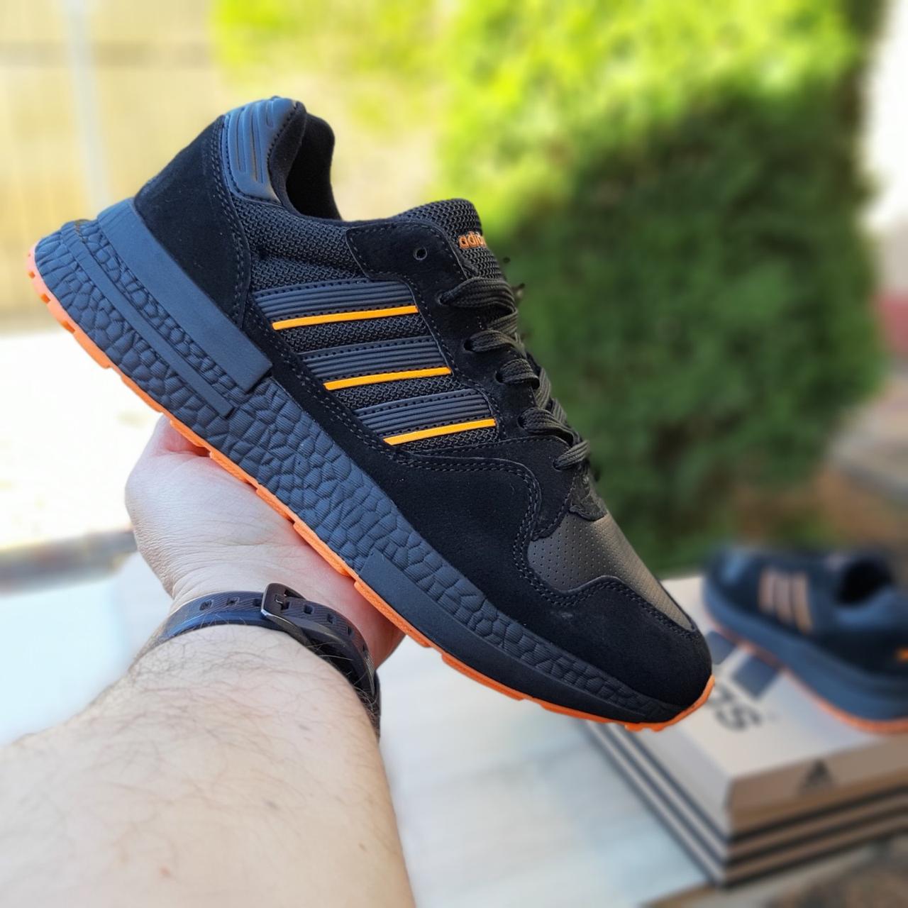 

Мужские кроссовки в стиле Adidas ZX 500, замша, кожа, черные с оранжевым 45, размеры:42,43,45,46