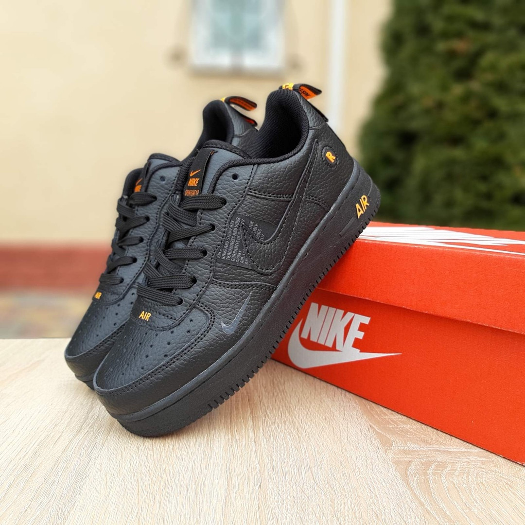 

Мужские кроссовки в стиле Nike Air Force 1 LV8, кожа, черные 41 (26 см), размеры:41,42,44,45,46