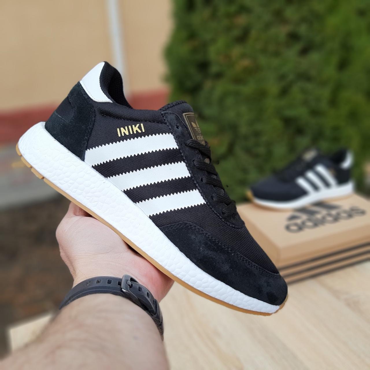 

Мужские кроссовки в стиле Adidas INIKI, замша, текстиль, черные с белым 44(28 см), размеры:44,46