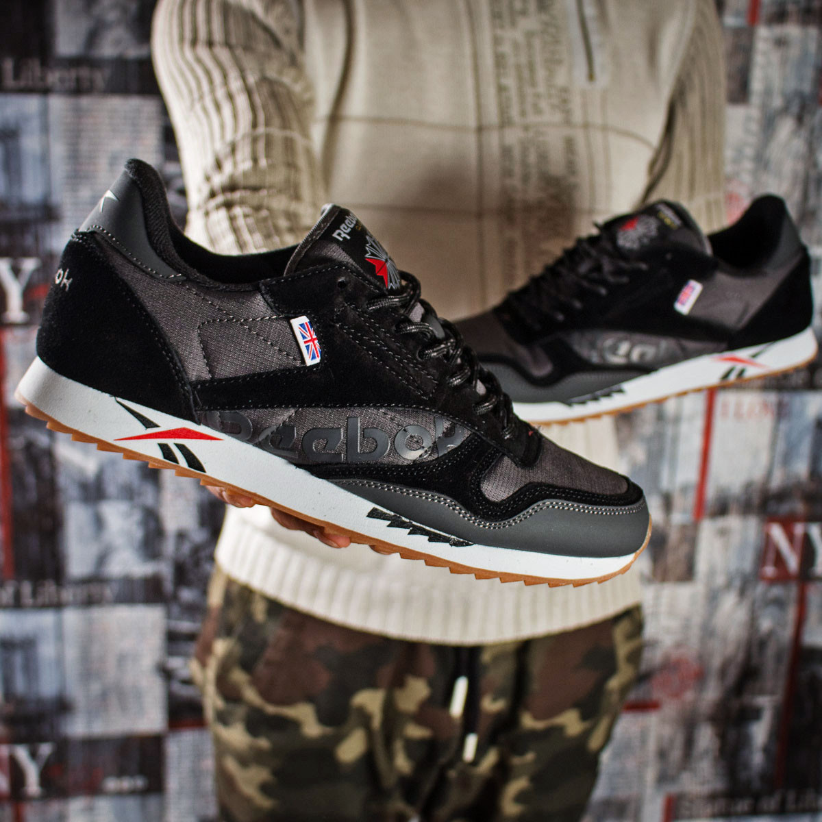 

Мужские кроссовки в стиле Reebok Classic, текстиль, кожа, серые 41(25,5 см), последний размер