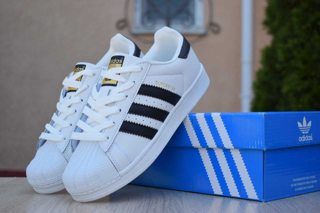 

Женские кроссовки в стиле Adidas SuperStar, кожа, резина, белые с черным 39(25 см), размеры:36,38,39,40,41