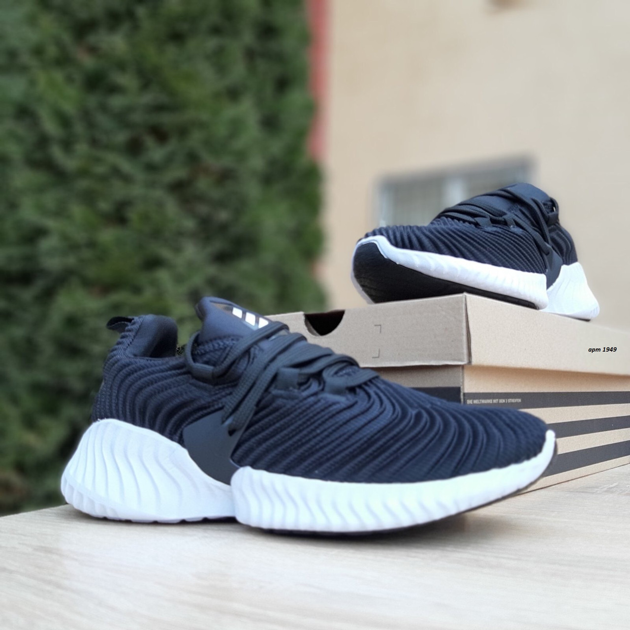 

Мужские кроссовки в стиле Adidas Alpha Bounce Instinct, текстиль, черные с белым 45(28,5 см), размеры:43,45,46