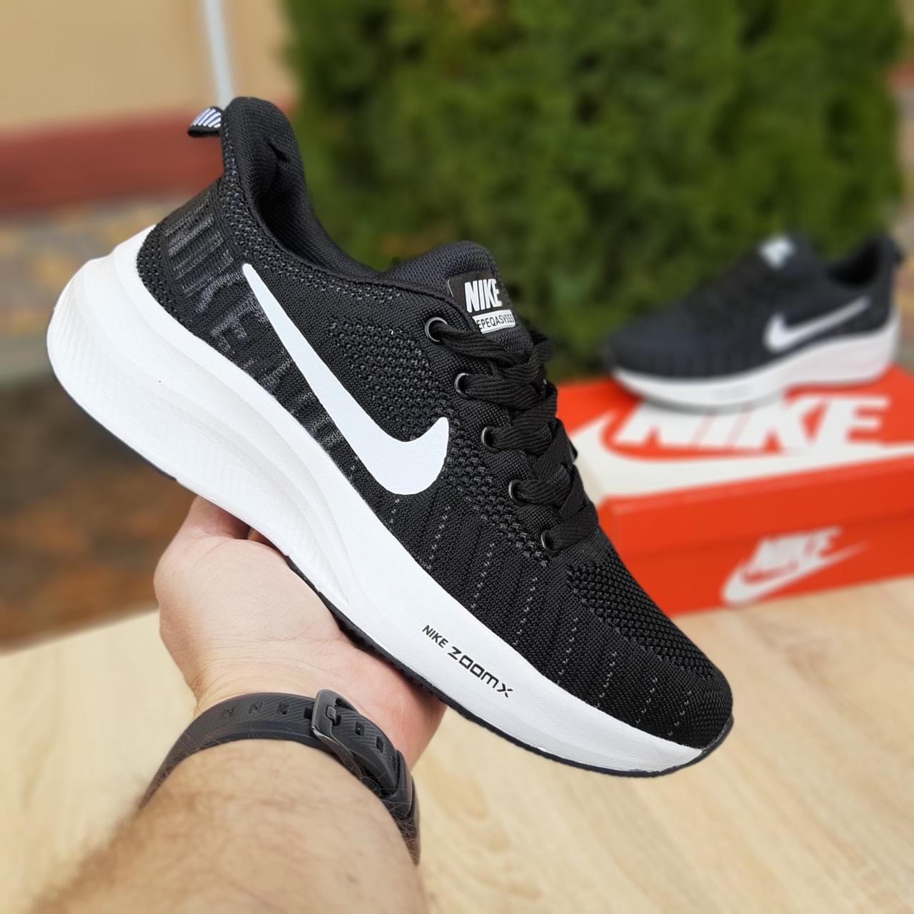 

Женские кроссовки в стиле Nike ZOOM Pegasus, текстиль, черные с белым 40(25,5 см), размеры:36,37,38,39,40,41