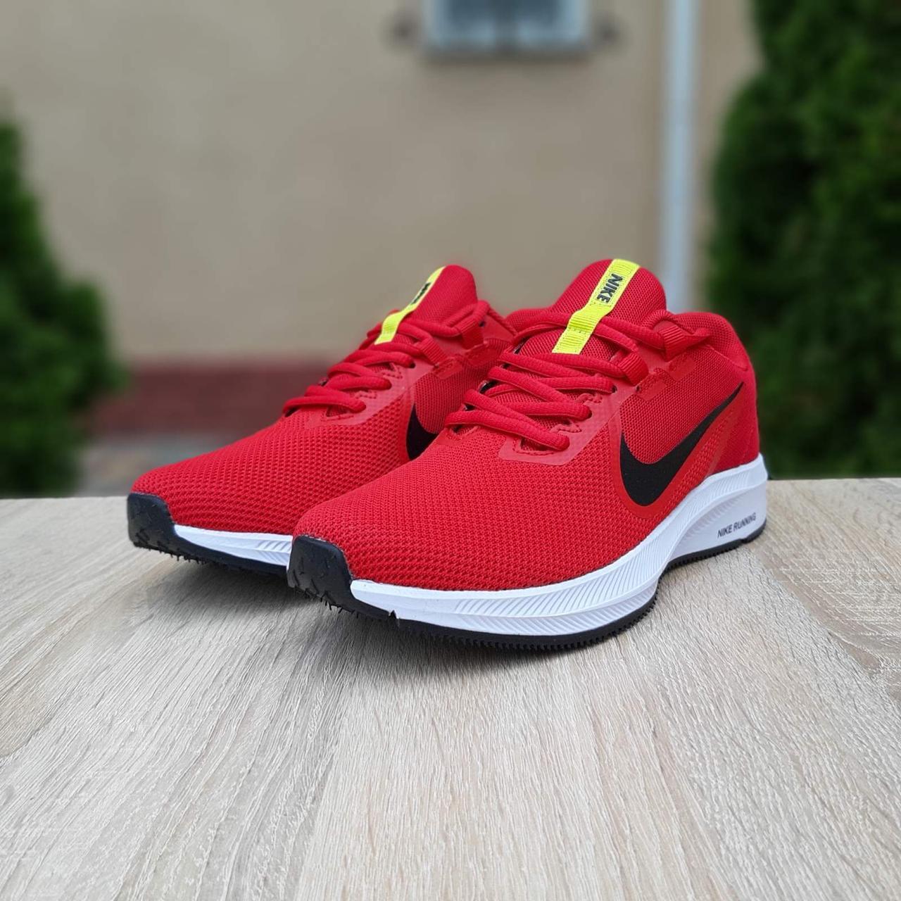 

Мужские кроссовки в стиле Nike Running, текстиль, красные с белым 41(26 см), размеры:41,43,44,45,46